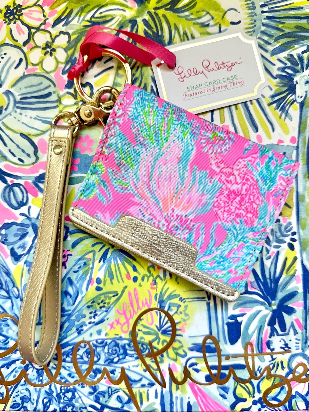 Lilly Pulitzer Pink Floral Snap Card Case with Gold Wristlet Strap-Seaing Things